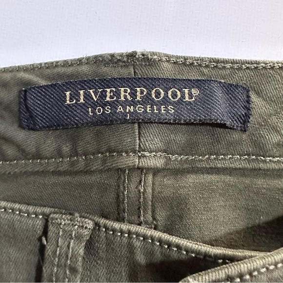 Liverpool High Rise Ankle Skinny Raw Hem Grass Fed Green Jeans Size 2/26 New - Picture 6 of 12